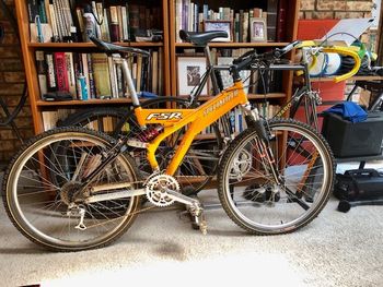 Used Specialized Fsr Comp 1998 Mountainbike, Orange — image 1 of 3