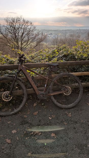 Used Focus Aventura 2022 Mountainbike, Orange — image 1 of 3