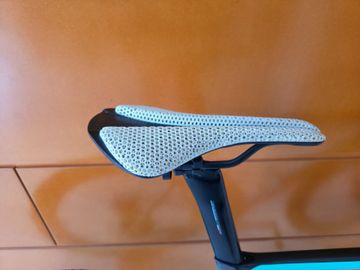 Used Bianchi Oltre SRAM Force ETap AXS Road & Gravel, Green — image 4 of 8