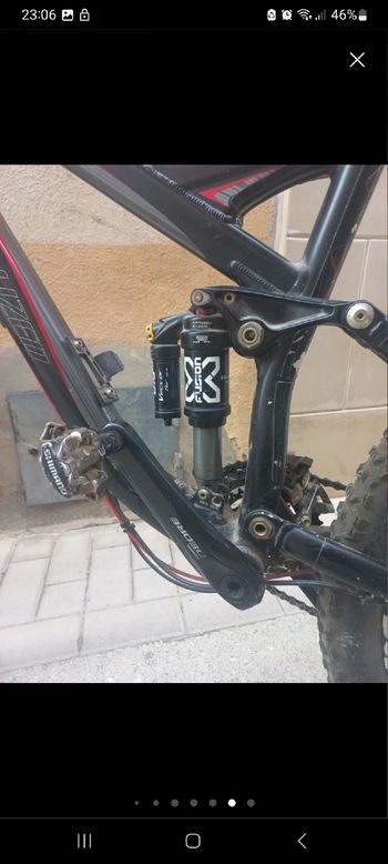 Used Specialized Enduro Comp Sl 2015 Mountainbike, Black — image 3 of 8