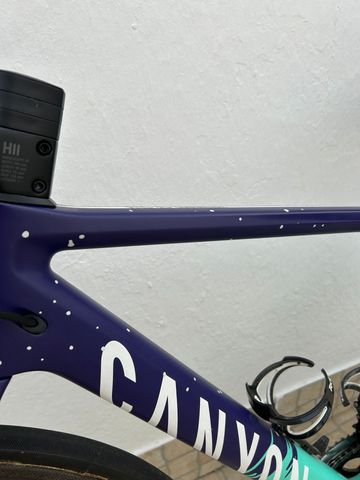 Used Canyon Ultimate SRAM Force eTap AXS 2021 Road & Gravel, Blue — image 11 of 11