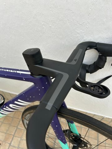 Used Canyon Ultimate SRAM Force eTap AXS 2021 Road & Gravel, Blue — image 5 of 11