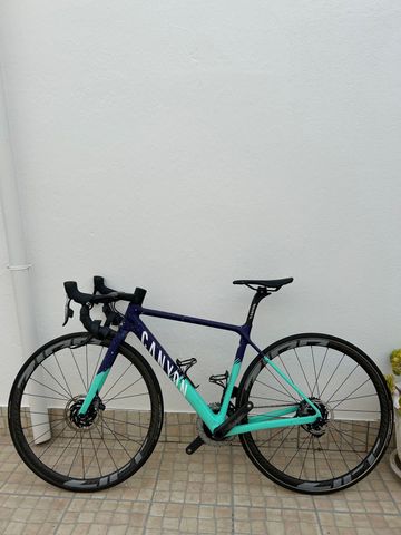 Used Canyon Ultimate SRAM Force eTap AXS 2021 Road & Gravel, Blue — image 9 of 11