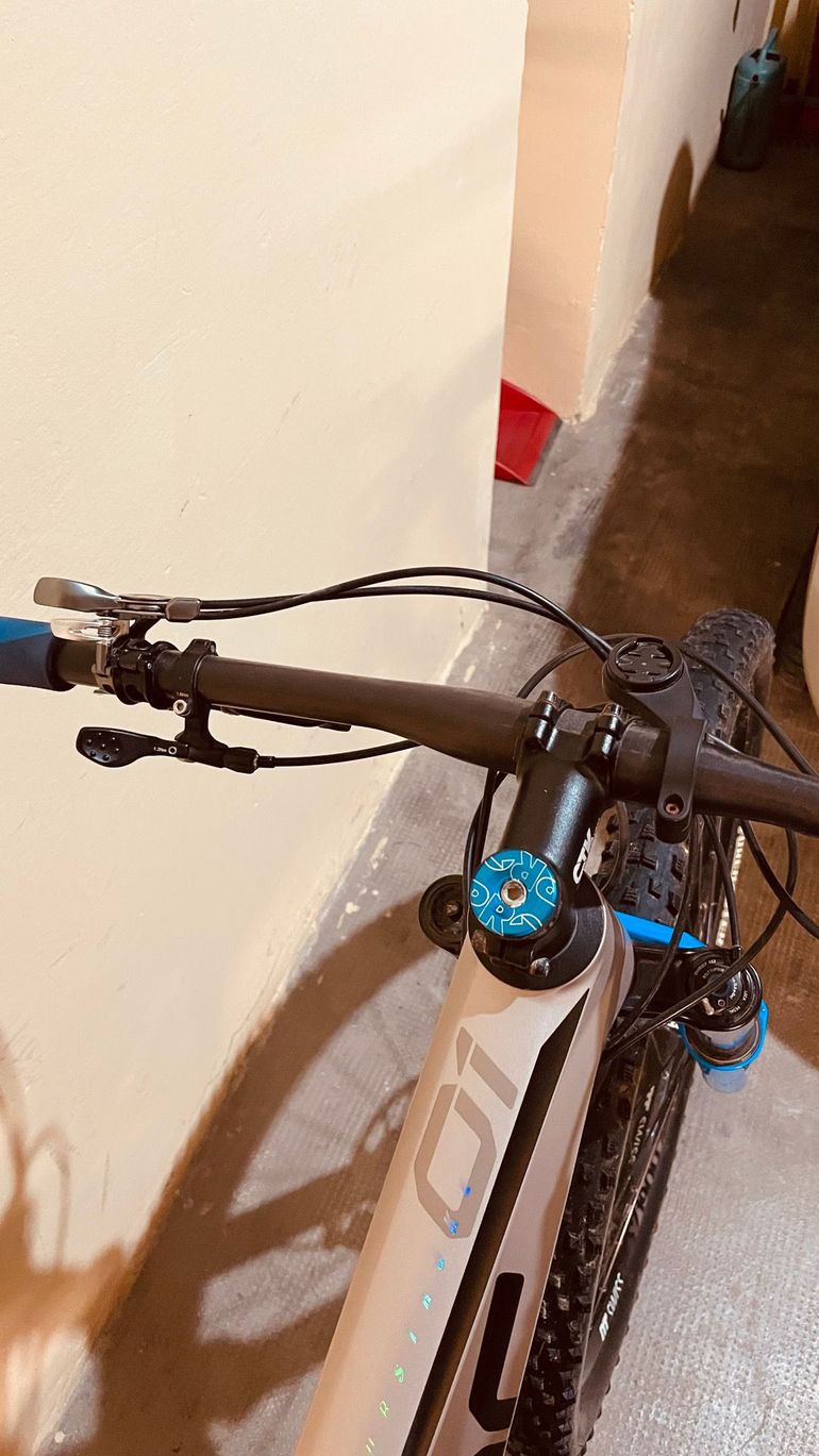 Gebrauchtes BMC Fourstroke Shimano Deore XT 2023 Mountainbike, Hellgrau — Bild 6 von 10