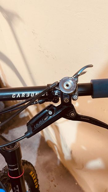 Gebrauchtes BMC Fourstroke Shimano Deore XT 2023 Mountainbike, Hellgrau — Bild 7 von 10