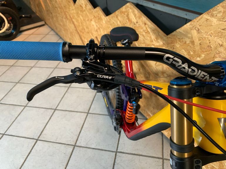 Tweedehands Giant Glory Advanced 2024 2024 Mountainbike — afbeelding 5 van 10