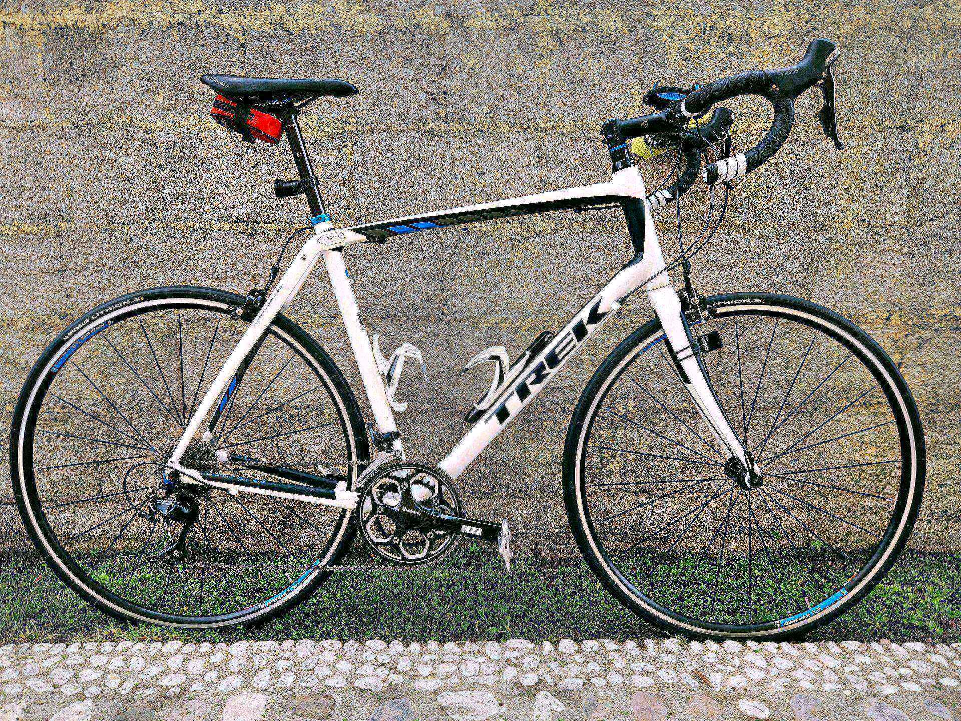 Bicycles Trek 200 Series Alpha Aluminum 2012 Trek Compact Apex 54 