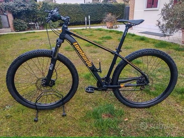 Used LOMBARDO 350 MTB 29 Pollici 2021 Mountainbike, Negro — image 1 of 4