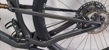 Used Orbea OIZ M10 2020 2020 Mountainbike, Light Gray, 29 — image 6 of 10