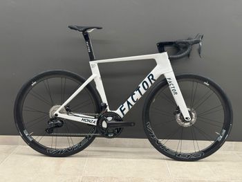 Used Factor Monza 2025 Road & Gravel, White — image 2 of 4