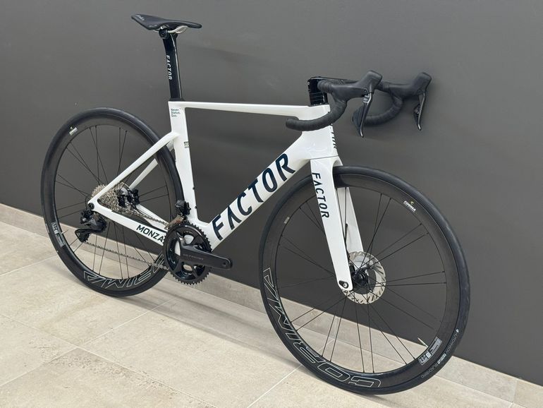 Used Factor Monza 2025 Road & Gravel, White — image 4 of 4