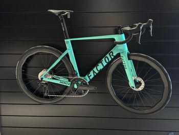 Used Factor Monza 2025 Road & Gravel