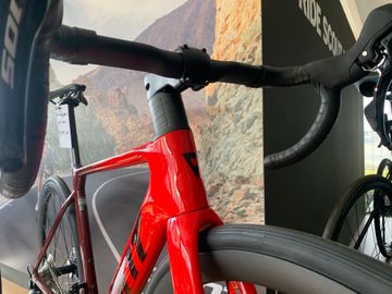 Brugt Giant Propel Advanced 2 2024 2024 Road & Gravel — billede 2 af 7