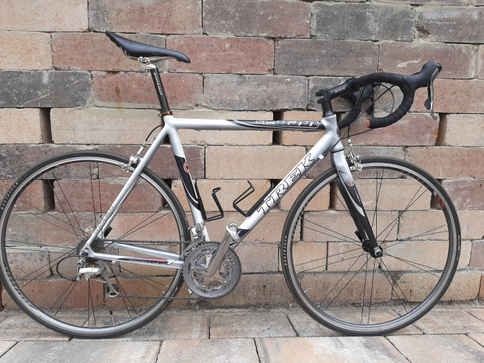 Trek cheap slr 1600