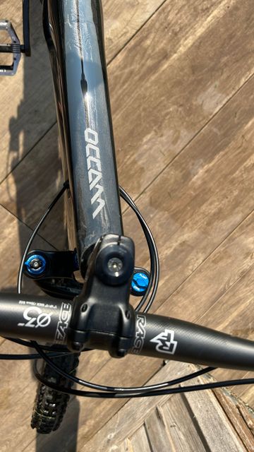 Used Orbea OCCAM M10 2022 2022 Mountainbike, Black, 29 — image 8 of 9