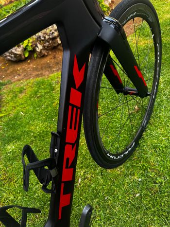Used Trek Speed Concept 2018 2018 Road & Gravel, Black — image 2 of 6