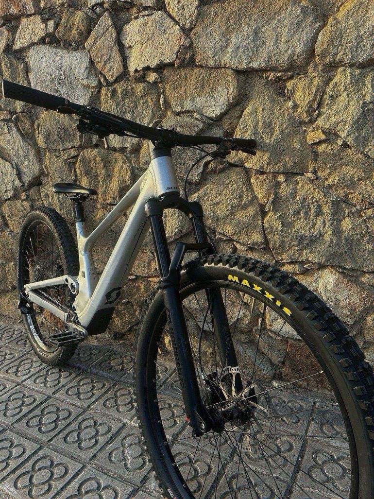 Scott Genius 940 2024 2024 Mountainbike d'occasion — image 2 sur 8