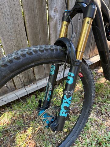 Used Yeti SB130 T2 2022 2022 Mountainbike, Black, 29 — image 16 of 20