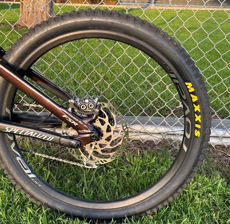 Used Specialized Demo Race 2022 2022 Mountainbike, Black, 29, 27.5 — image 9 of 12