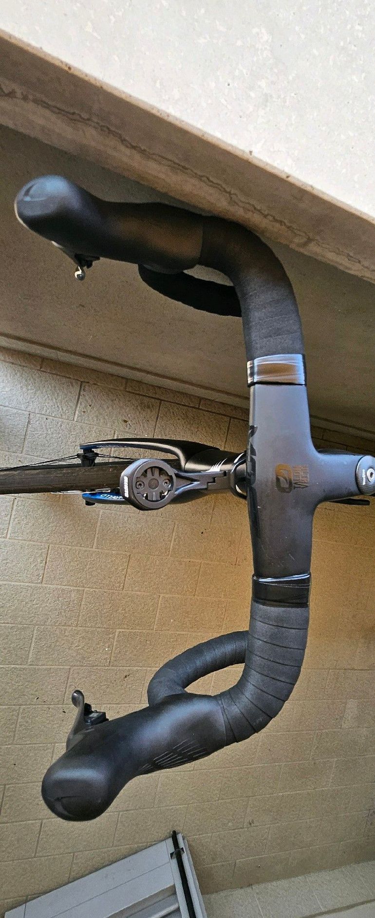 Used Pinarello Pinarello F12 2025 Road & Gravel, Blue — image 10 of 14