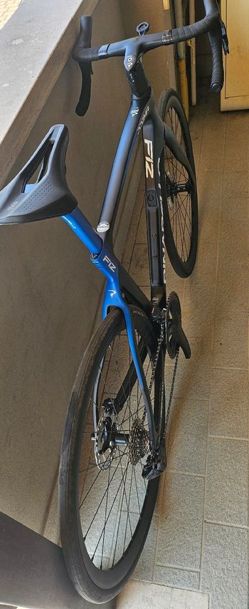 Used Pinarello Pinarello F12 2025 Road & Gravel, Blue — image 12 of 14
