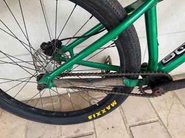 Used GT LaBomba 24 2023 2023 Mountainbike, Green, 24 — image 2 of 7