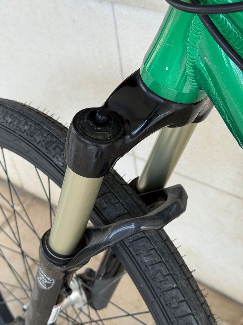 Used GT LaBomba 24 2023 2023 Mountainbike, Green, 24 — image 7 of 7