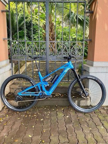 Used Mondraker SLY R 2025 2025 Mountainbike, Blue, 29 — image 1 of 4