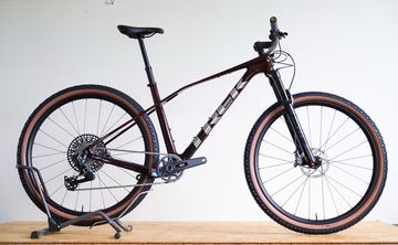 Brugt Trek Procaliber 9.7 AXS Gen 3 2025 2025 Mountainbike — billede 1 af 11