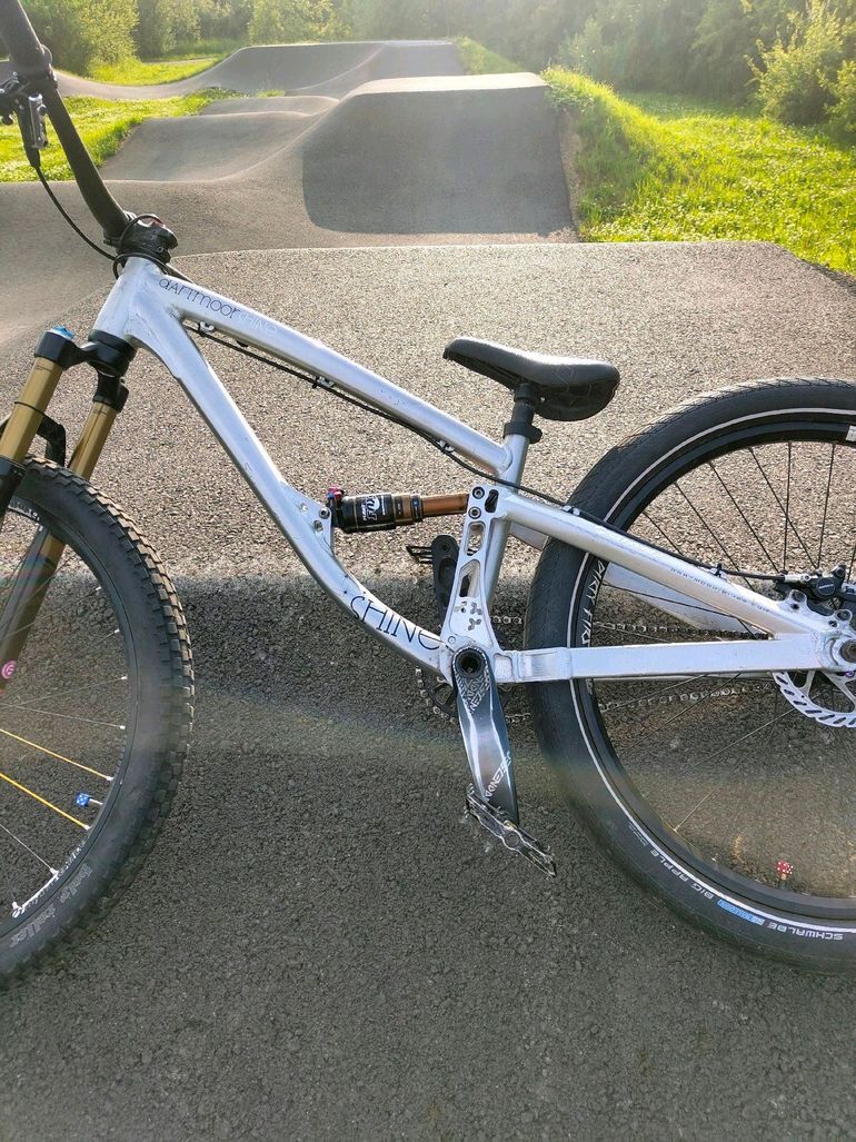Used Dartmoor Shine Pro 2016 2016 Mountainbike, Light Gray — image 3 of 5