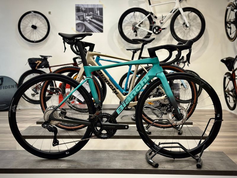 Used Bianchi Specialissima PRO Ultegra Di2 2024 2024 Road & Gravel
