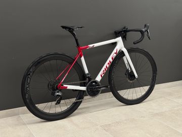 Tweedehands Ridley Helium 2022 Road & Gravel — afbeelding 2 van 4