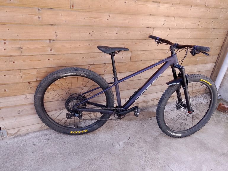 Used Orbea Laufey Shimano SLX 2024 Mountainbike, Purple — image 1 of 5
