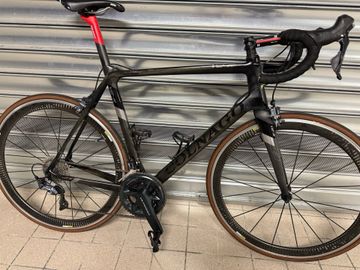 Used Colnago V2-R 2018 Road & Gravel, Black — image 4 of 9
