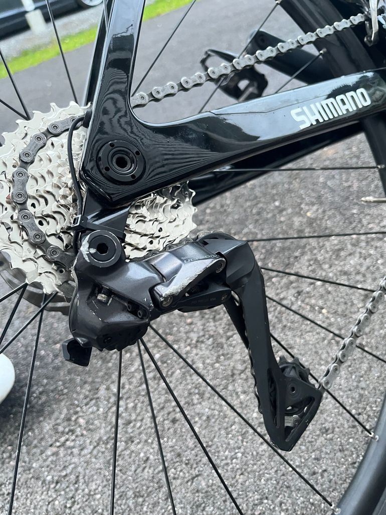 Used Van rysel EDR CF Ultegra Di2 Disc 2024 Road & Gravel — image 5 of 16