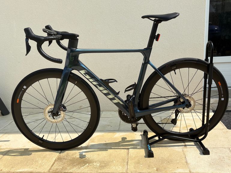Used Giant Propel Advanced Pro 0 Di2 2025 2025 Road & Gravel, Light Gray — image 3 of 3