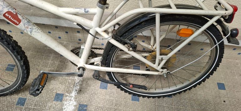 Used B’TWIN Rockrider 2015 Mountainbike, White — image 5 of 8