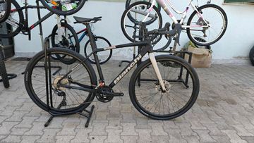 Bianchi Impulso Allroad Grx 2022 Road & Gravel usato, Grigio chiaro — immagine 1 di 5