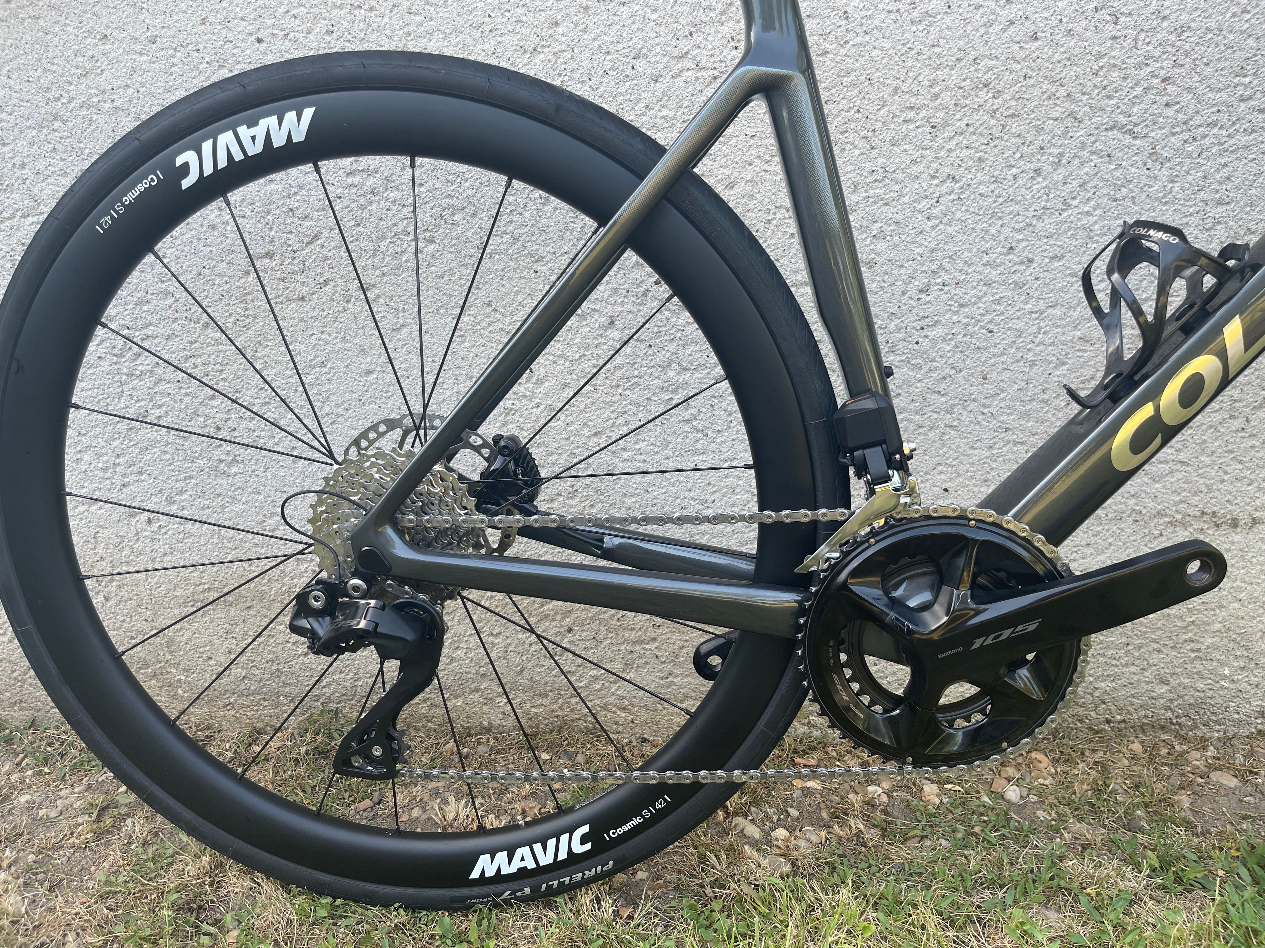 Colnago V4 105Di2 2025 Mavic Cosmic S42 2025