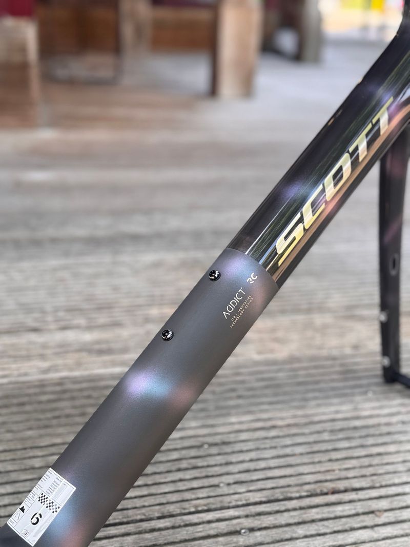 Scott Addict RC Ultimate HMX SL Frameset 2025 Road & Gravel usato, Nero — immagine 3 di 7