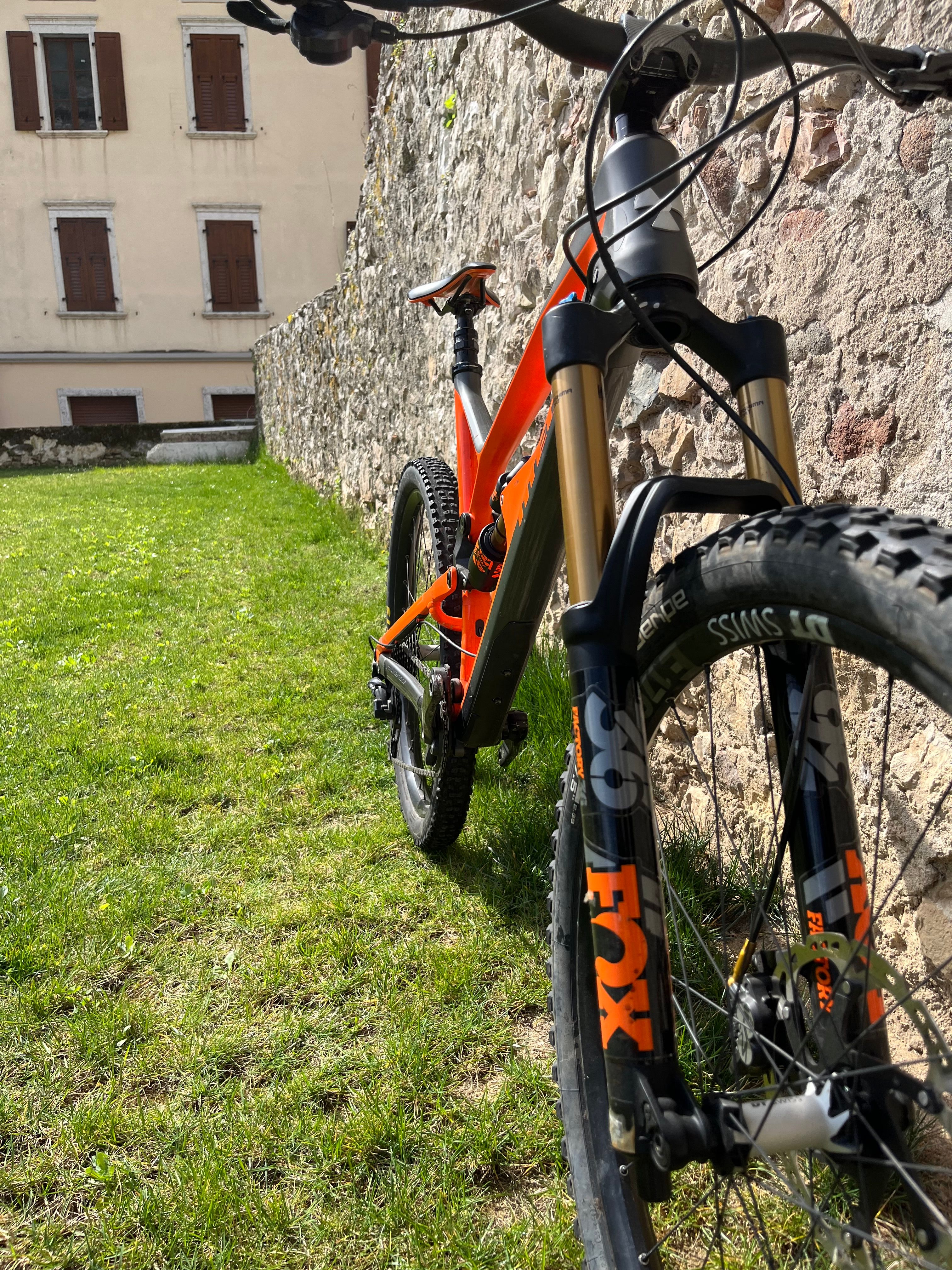 Bicycle Nukeproof Mega Carbon 2018 Nukeproof Mega 275 Carbon