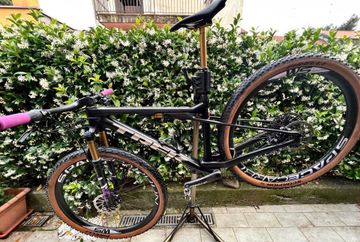 Trek Supercaliber SRAM GX Eagle AXS 2023 Mountainbike d'occasion — image 2 sur 5