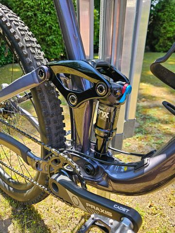 Used Giant Trance X 3 2022 2022 Mountainbike, Black, 27.5 — image 4 of 4