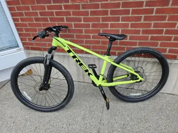 Trek Marlin 5 2020 Mountainbike de segunda mano, Verde — imagen 10 de 11