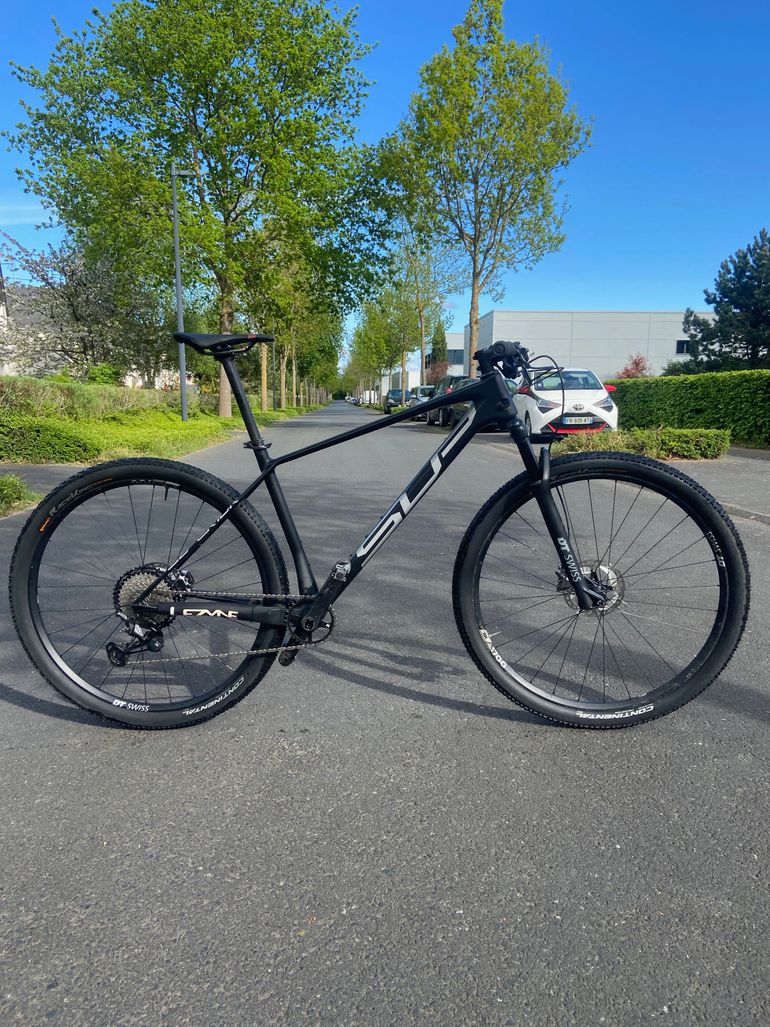 Used Superior Custom Shimano XTR 2022 Mountainbike, Black — image 8 of 8