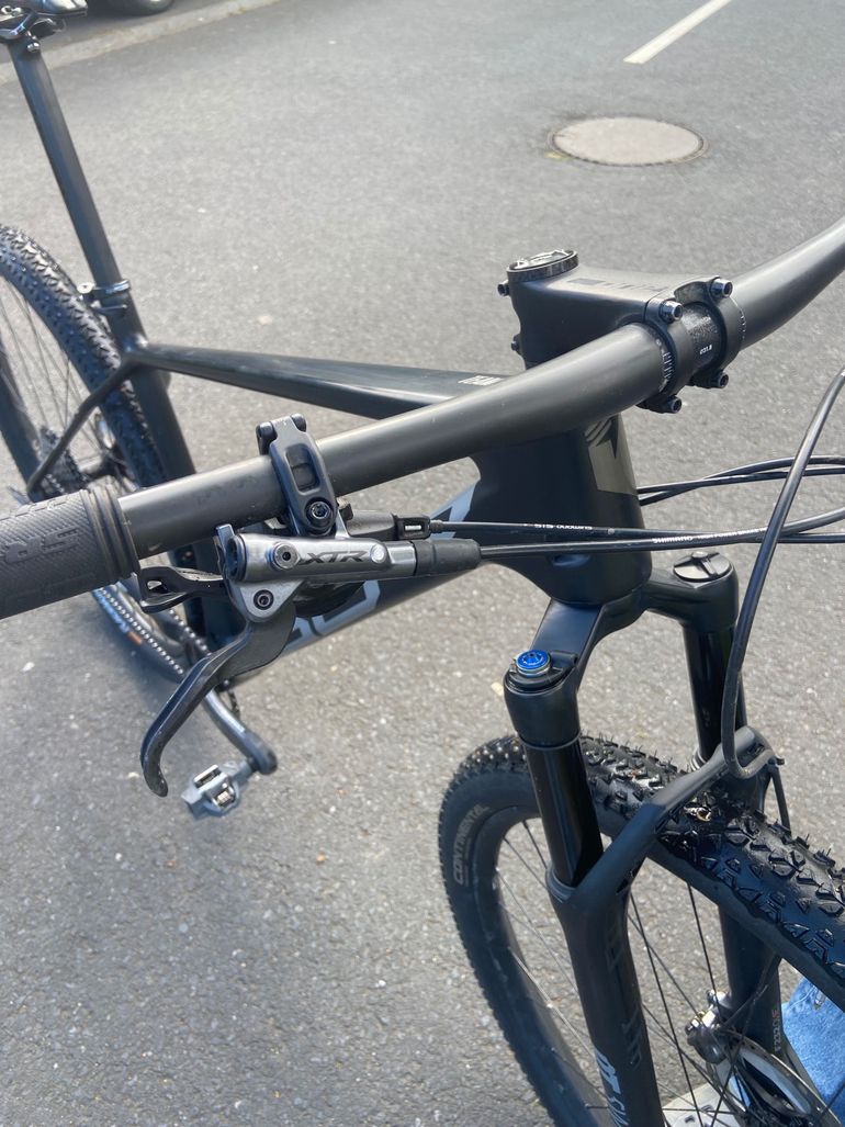 Used Superior Custom Shimano XTR 2022 Mountainbike, Black — image 6 of 8