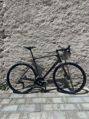 Used Giant Defy Advanced 1 2025 2025 Road & Gravel, Purple — image 1 of 4