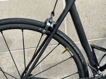 Used Canyon Ultimate CF SLX 8.0 2017 2017 Road & Gravel, Black — image 8 of 8