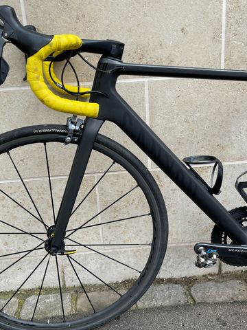 Used Canyon Ultimate CF SLX 8.0 2017 2017 Road & Gravel, Black — image 2 of 8