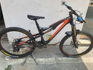 Used Scott Genius 700 Premium 2017 2017 Mountainbike, Black, 27.5 — image 9 of 11